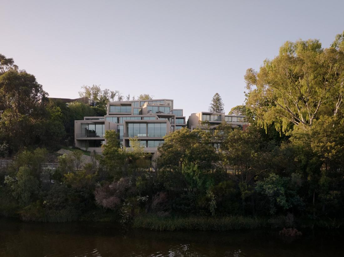 Como Terraces 1